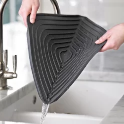 "Joseph Joseph Afdruipmat - Flume - Large - 31 X 43,5 Cm - Grijs" -Lifestyleproducten 1200x1200 1284