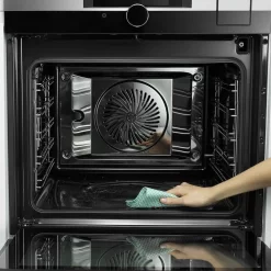 AEG Oven&magn. Reinigingsspray -Lifestyleproducten 1200x1200 1414