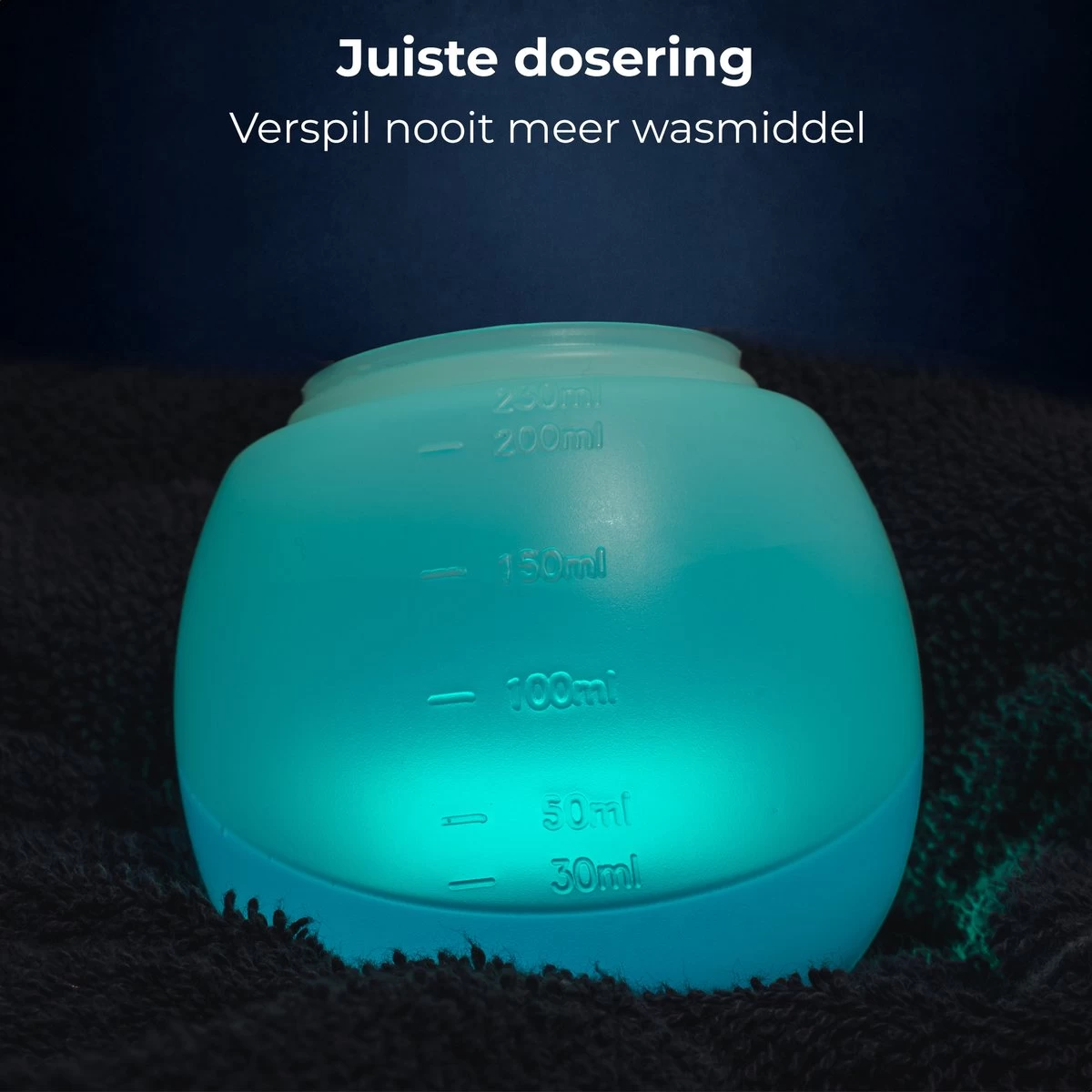 FAVE Doseerbol - Wasbollen - Drogerbollen - Transparant - Doseerdop - 230ml - 1 Stuk - Inclusief E-book 2 FAVE Doseerbol - Wasbollen - Drogerbollen - Transparant - Doseerdop - 230ml - 1 Stuk - Inclusief E-book - Afbeelding 2