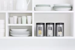 Brabantia Voorraadbus - 1,4 L - Matt Steel Fingerprint Proof / Matt Black Deksel - Met Venster -Lifestyleproducten 1200x800 10