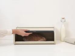 Brabantia Broodtrommel - Met Schuifdeksel - Soft Beige -Lifestyleproducten 1200x900 8