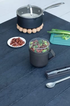 Brabantia Make & Take Soepbeker - 0,6 L - Kunststof - Dark Grey -Lifestyleproducten 800x1200 5