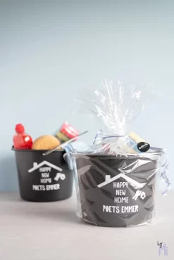 ByMi| Poetsemmer Happy New Home | Cadeautje Huis |Housewarming |Nieuwe Woning | Gepersonaliseerd -Lifestyleproducten 801x1200 1